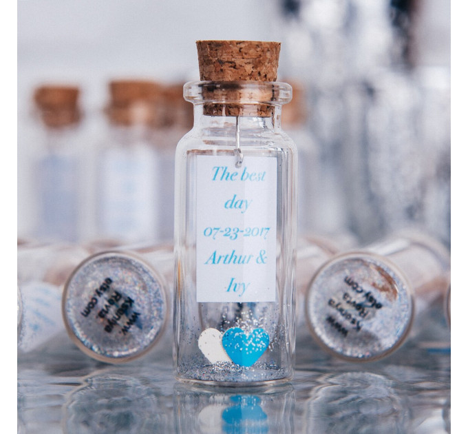 1st anniversary party favors for guests, Romantic heart in a bottle souvenirs in bulk, personalized message in a bottle, Engagement favors