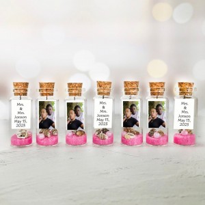 Mrs and Mrs Wedding Favors, Custom Gift For Guests In Bulk With photo, Message in a bottle Favor for lesbian wedding, Small wedding keepsake