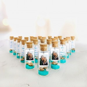 Set of 10 Favors with photos, Parents' wedding anniversary favors with photo, Turquoise party favors, Message in a bottle favors for guests